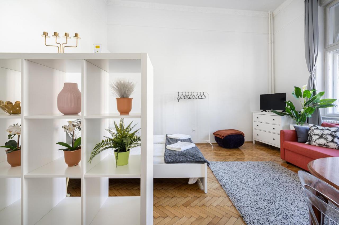 Vulcan Studio Near Danube Budapest Eksteriør billede